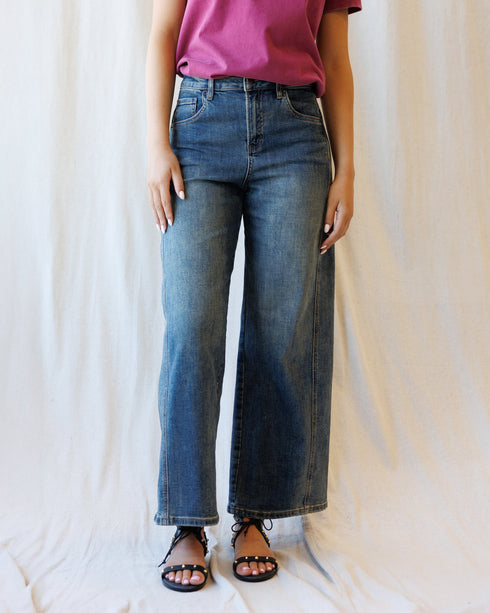 super-high-ankle-wide-leg-flattering-seam-downeast-sophias-style-3