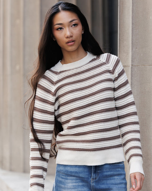 underlined-crew-downeast-sophias-styleSweaters-1