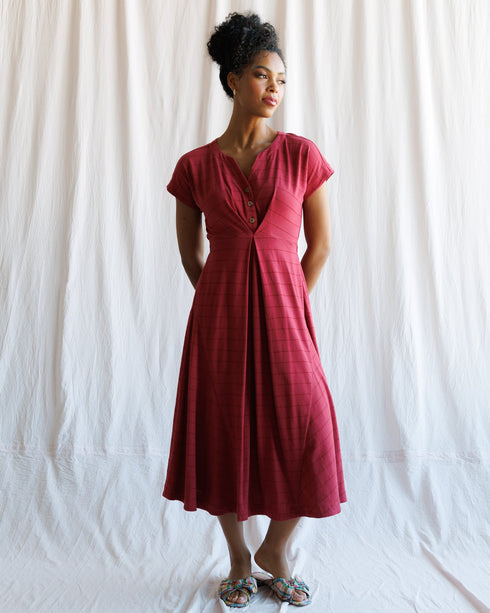 inverted-pleat-dress-downeast-sophias-styleDresses-1