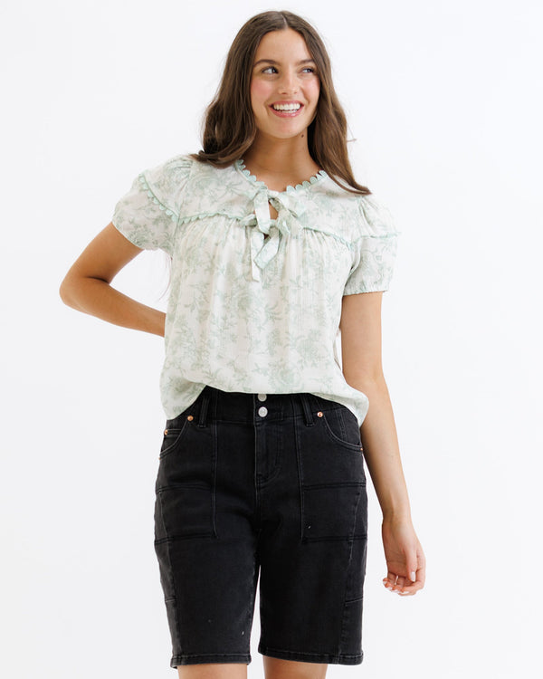 sweet-sage-top-sophias-styleTops-1
