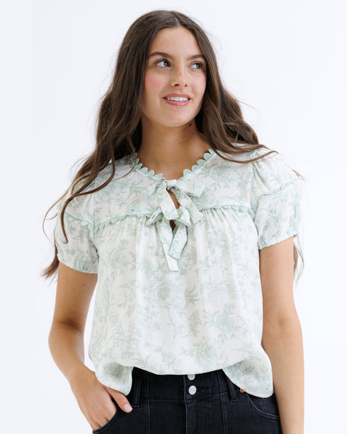 sweet-sage-top-sophias-style-2