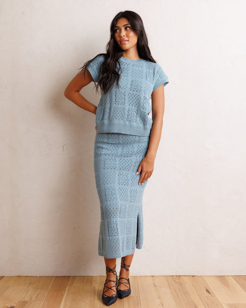 frame-worthy-skirt-downeast-sophias-style-3