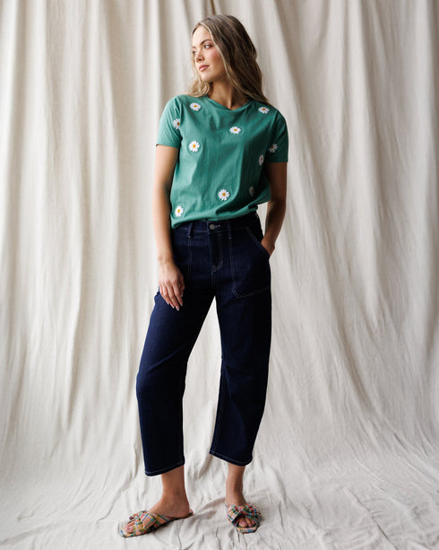 super-high-rise-barrel-leg-jeans-downeast-sophias-style-2
