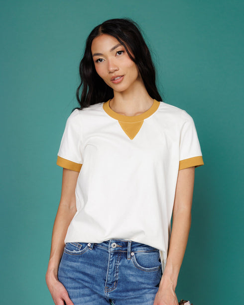your-favorite-team-tee-downeast-sophias-styleTops-1