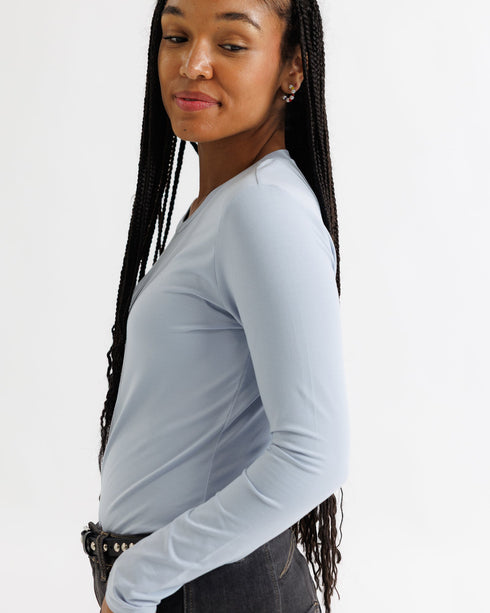 essential-long-sleeve-tee-downeast-sophias-style-9