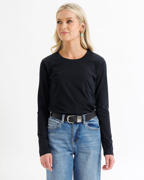 essential-long-sleeve-tee-downeast-sophias-style-4