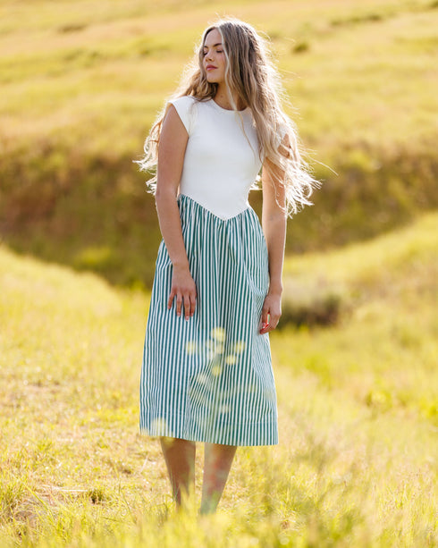 valencia-dress-downeast-sophias-style-2