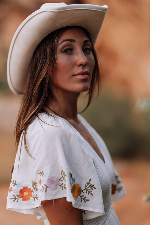 sicily-embroidered-midi-dress Fehrnvi - Sophia's Style----12