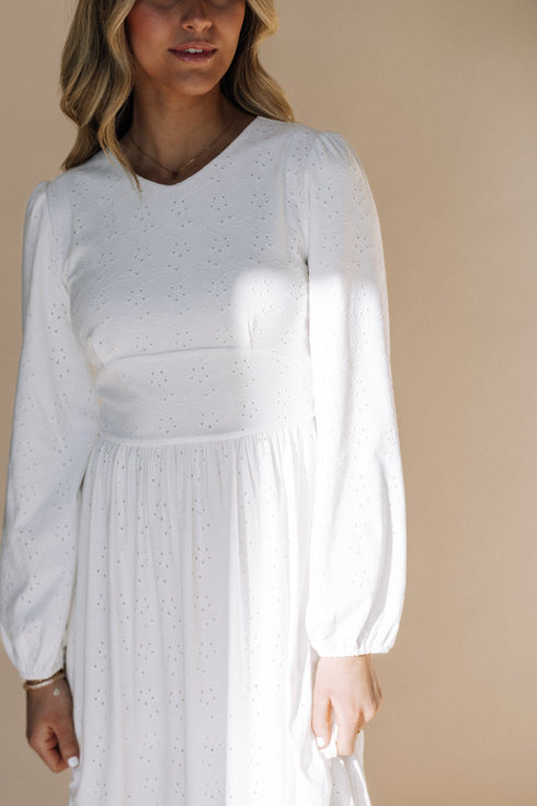 sandra-temple-gown-fehrnvi-sophias-style-6