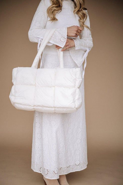 ember-temple-bag-in-white Sophia's Style-2