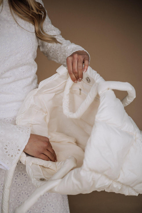 ember-temple-bag-in-white Sophia's Style-3