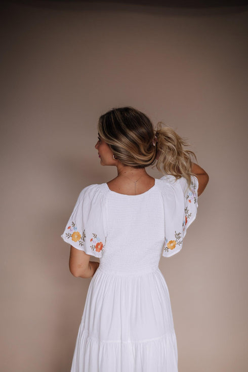 sicily-embroidered-midi-dress Fehrnvi - Sophia's Style----9