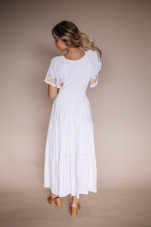 sicily-embroidered-midi-dress Fehrnvi - Sophia's Style----7