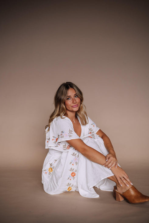 sicily-embroidered-midi-dress Fehrnvi - Sophia's Style----8