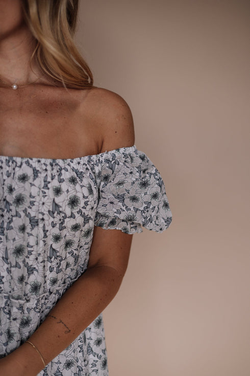 bella-maxi-dress-in-white-sophias-style-9