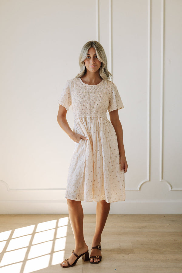 maylee-dress-in-peach Sophia's StyleDresses-1