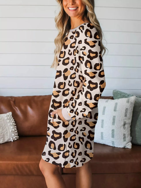 leopard-long-sleeve-casual-mini-dress-OhSoStyled-Sophia's-Style-2