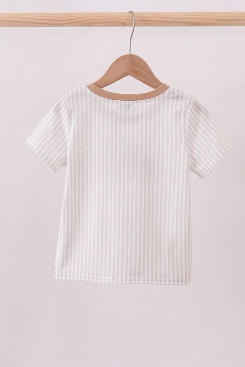 Brown alpaca embroidery top