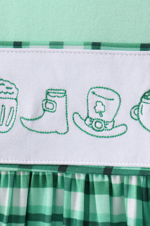 Green parade embroidery gingham dress