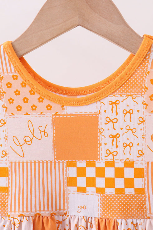 tennessee-floral-checkered-bamboo-dress-abby-evie-sophias-style-2