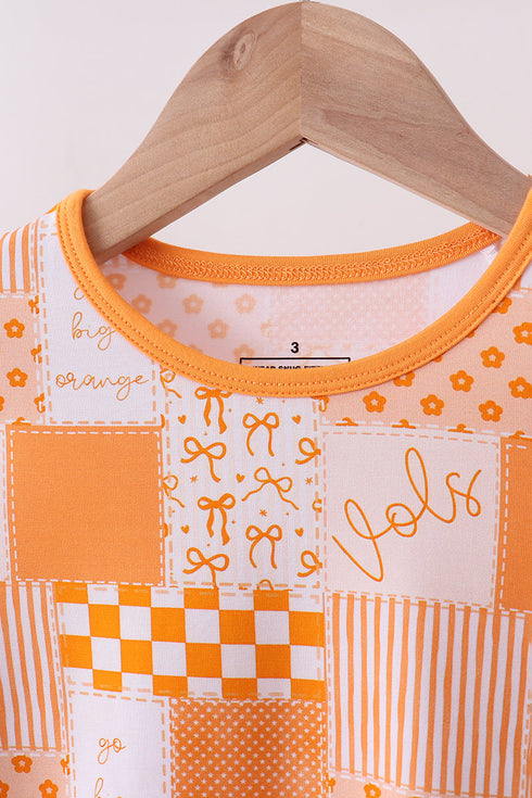 tennessee-floral-checkered-bamboo-pajama-set-abby-evie-sophias-style-3