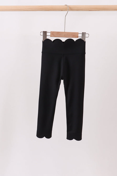 Black Scalloped Yoga Active Leggings