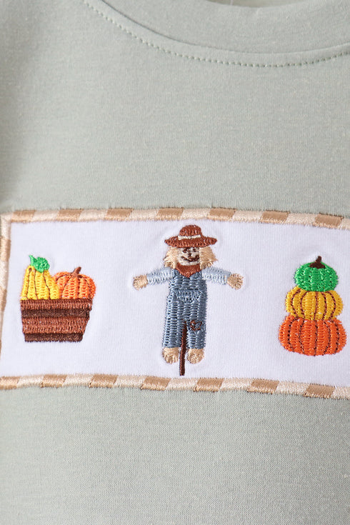 green-scarecrow-embroidery-pants-set-sophias-style-2