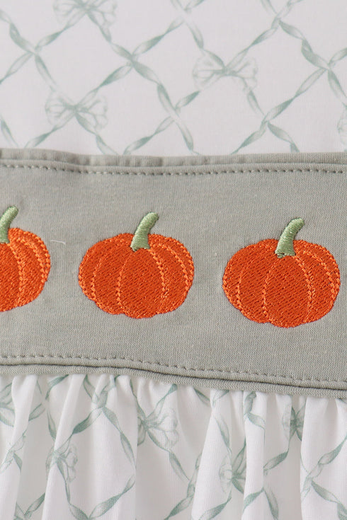 sage-pumpkin-embroidery-bow-ruffle-bloomer-set-sophias-style-3
