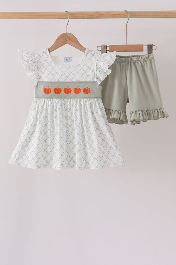 sage-pumpkin-embroidery-bow-ruffle-shorts-set-sophias-styleSet-1
