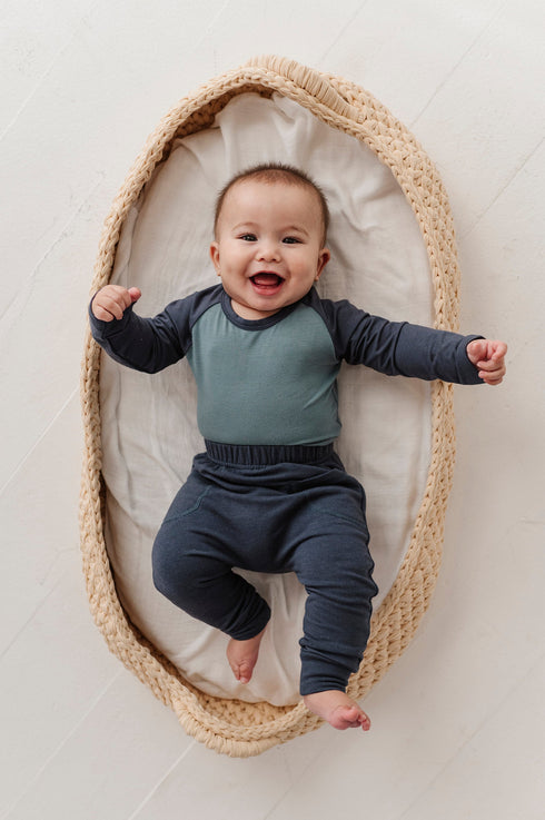 baby-boy-long-sleeve-raglan-bodysuit-in-nightfall-baby-sprouts-sophias-style-3
