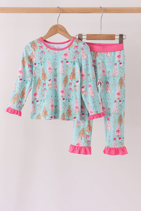 green-christmas-tree-bamboo-pajama-set-abby-evie-sophias-styleSet-1