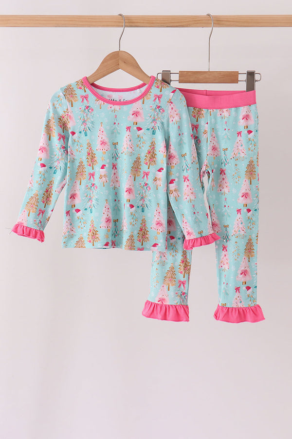 green-christmas-tree-bamboo-pajama-set-abby-evie-sophias-styleSet-1