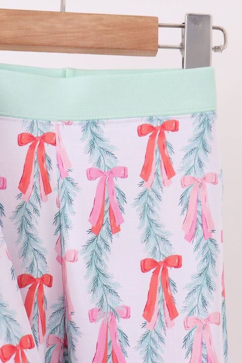 green-bow-christmas-tree-bamboo-pants-set-abby-evie-sophias-style-3