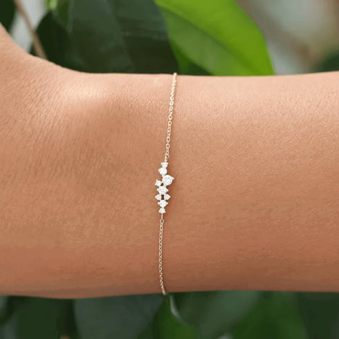 perla-chain-link-bracelet-with-round-cut-cubic-zirconia-cluster-Sophia's Style-4