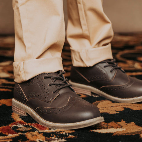 leather-wingtip-oxford Hope & Henry - Sophia's Style-2