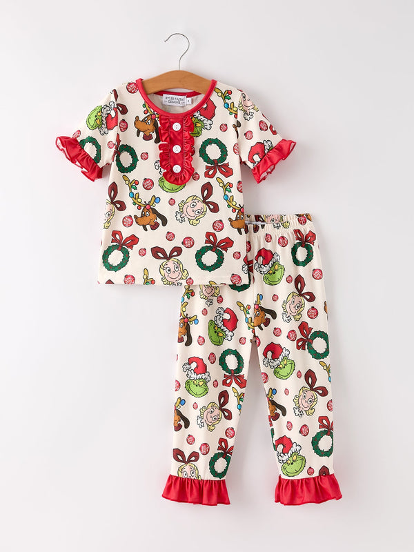 christmas-character-pattern-girl-pajama-set-Sophia's Style-Outfit-1