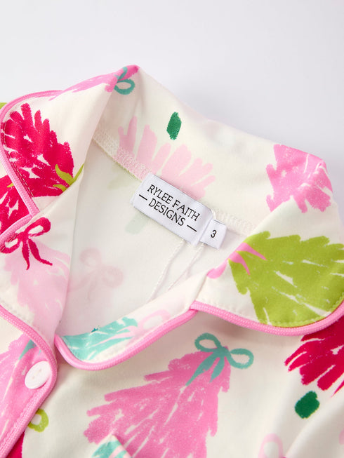 christmas-tree-girls-pajama-set-with-furry-trim-perfect-for-winter-nights-Sophia's Style--4