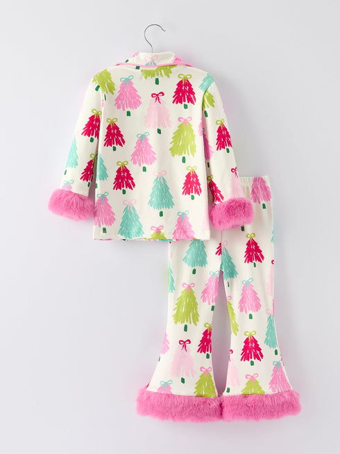 christmas-tree-girls-pajama-set-with-furry-trim-perfect-for-winter-nights-Sophia's Style--2