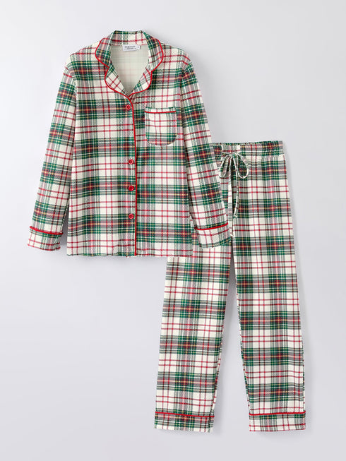 mommy-me-christmas-plaid-girls-pajamas-set-with-long-sleeves-and-red-cuffs - Sophia's Style-2