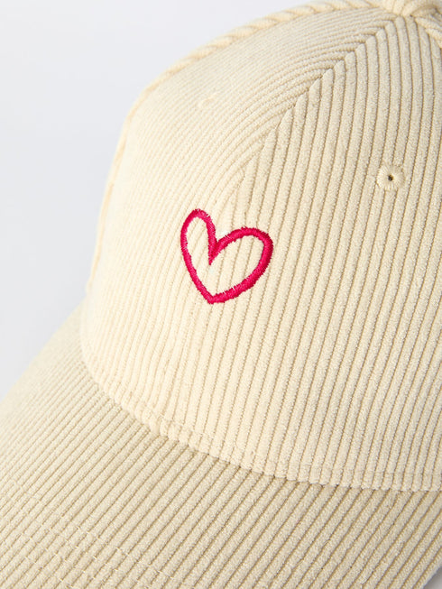 valentine-s-day-cute-red-heart-embroidery-hat-for-girls-Sophia's Style--3
