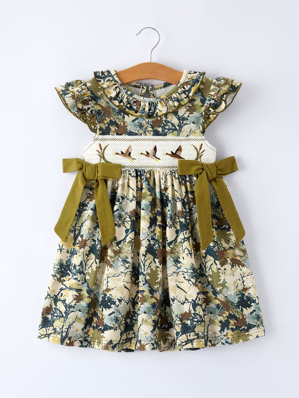 camo-duck-smocked-bow-ruffle-sleeves-girls-dress-sophias-styleDress-1