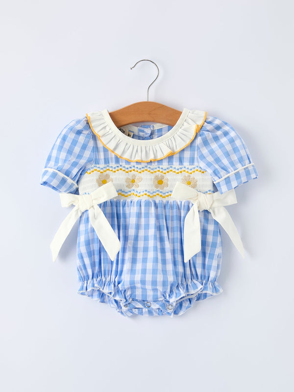 spring-daisy-bow-smocked-baby-girl-romper-Sophia's StyleRomper-1