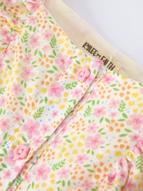 spring-floral-girls-ruffle-dress-with-bow-straw-hat-set-Sophia's Style-4