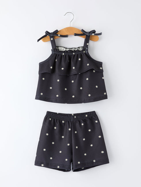 summer-daisy-girls-bow-ruffle-set-sophias-styleOutfit-1