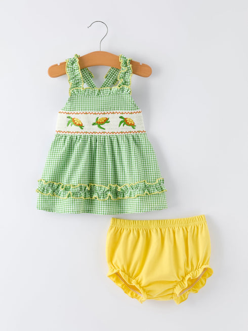 spring-turtle-smocked-baby-girls-bloomers-set-sophias-styleRomper-1