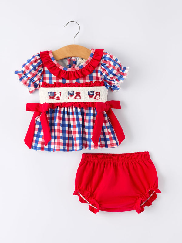 4th-of-july-plaid-flag-girl-bloomer-set-with-bow-sophias-styleOutfit-1
