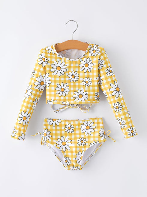 summer-daisy-plaid-girls-two-piece-swim-set-sophias-styleSwimsuit-1