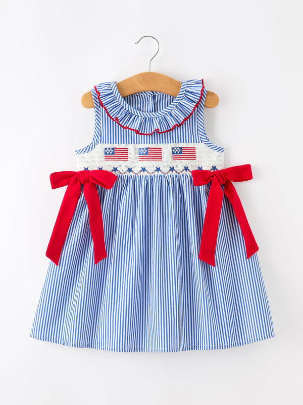 girls-4th-of-july-twirl-dress-bow-smocked-embroidery-sophias-styleDress-1