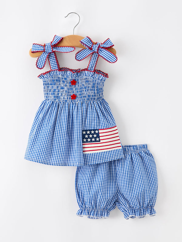 4th-of-july-plaid-girls-set-flag-star-bow-top-shorts-outfit-sophias-styleOutfit-1