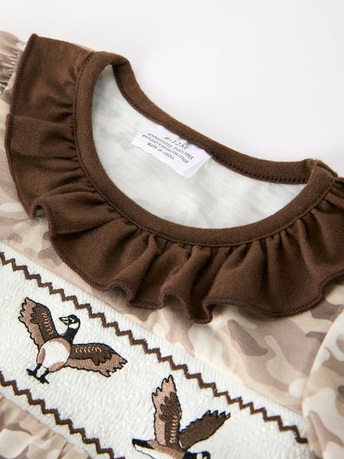duck-smocked-camo-baby-bloomer-set-bow-detail-sophias-style-3